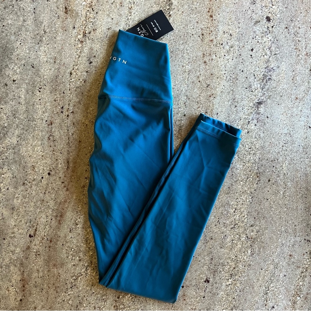NVGTN leggings size small